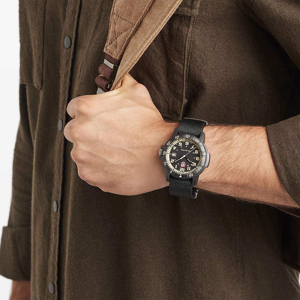 Luminox LEATHERBACK SEA TURTLE GIANT 0320 SERIES
