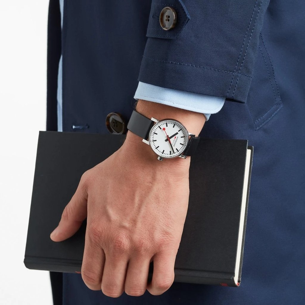 Mondaine  Evo2 Petite 35mm, Sapphire crystal